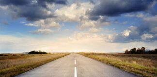 Jaki napęd do lekkiej bramy skrzydłowej?