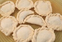 Ile pierogów z 1 kg mąki? Ile pierogów z 1 kg mąki?