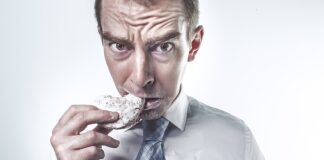 Co zrobić z grubymi paznokciami u nóg?